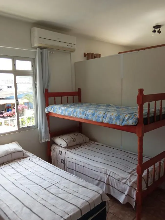 Bed & Breakfast Colibri Hostel Florianopolis